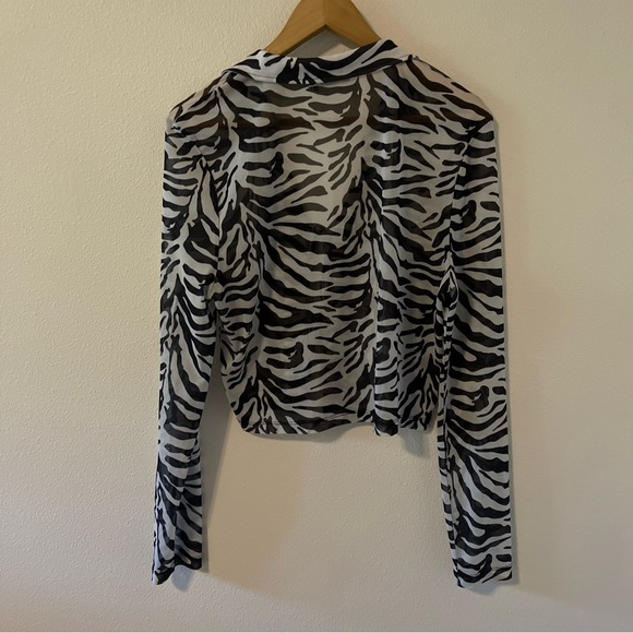 ASOS Design Zebra Print Mesh Cropped Shirt with Tie Closure Black White-12 Tall - Picture 3 of 13